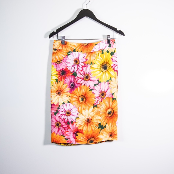 Dolce & Gabbana Made In Italy Silk Crepe Gerbera Daisy Print Cady Pencil Skirt - Picture 1 of 4